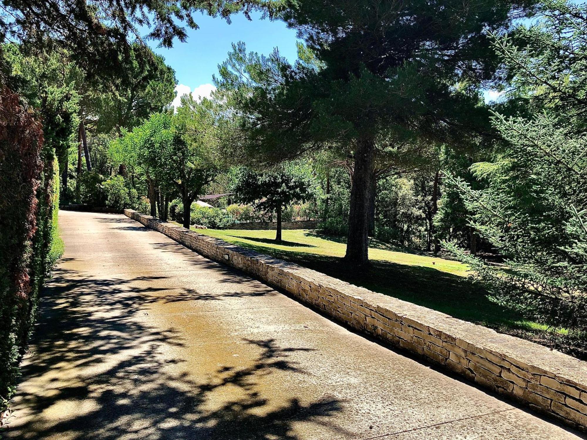 Provence Mon Amour La Tour-dʼAigues 外观 照片